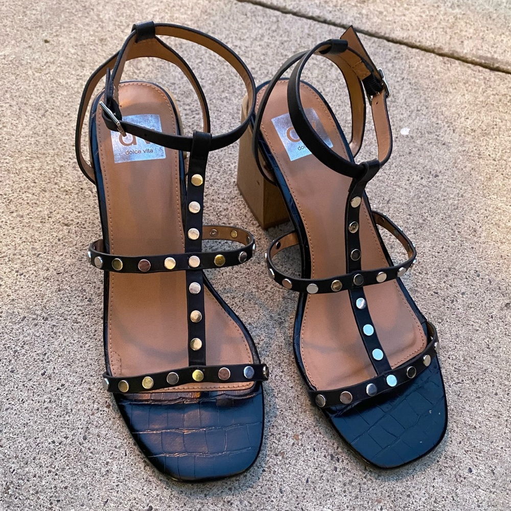 Dolce Vita Studded Black Heel. Size 8. GREAT condition. Very comfortable.
